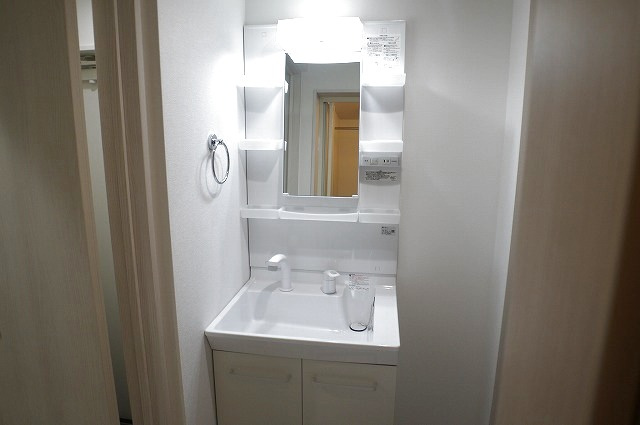 プロスペリテの独立洗面台