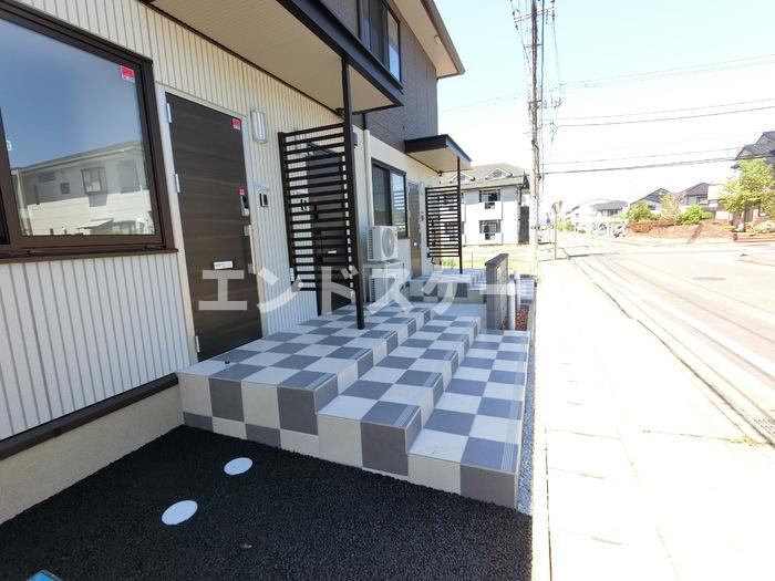 ステラのロビー|高崎、前橋、伊勢崎エリアのお部屋探しはエンドスケープまで！お客様の理想お聞かせ下さい♪