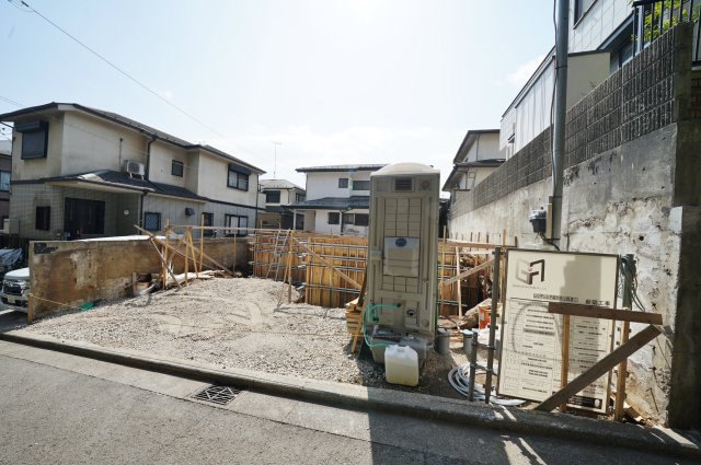 【横浜市旭区桐が作1438-6新築戸建て】★仲介手数料無料★（左近山小学校・左近山中学校）の外観