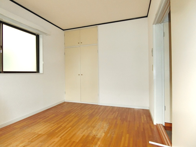 【居間・リビング】 | 洋室