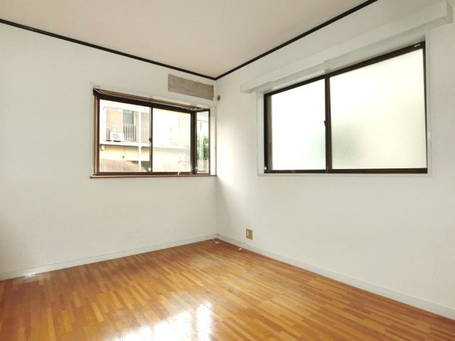 【内装】 | 角部屋・2面採光