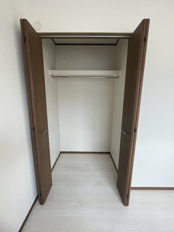 グランドール石崎【キャッシュバック対象物件】の収納|たっぷりとした収納スペースです