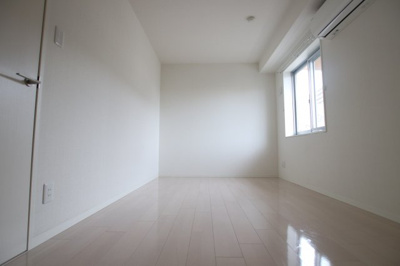 【洋室】 | ヴェヌスタ御舟