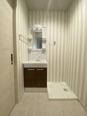 【洗面所】 | ミオーナ香住ヶ丘Ⅰ | 別号室の写真になります。現況優先。