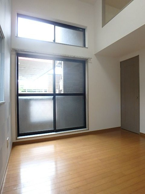 【居間・リビング】 | メゾン・サンコイエ | 別号室の写真になります。現況優先。