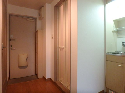 【玄関】 | メゾン・サンコイエ | 別号室の写真になります。現況優先。