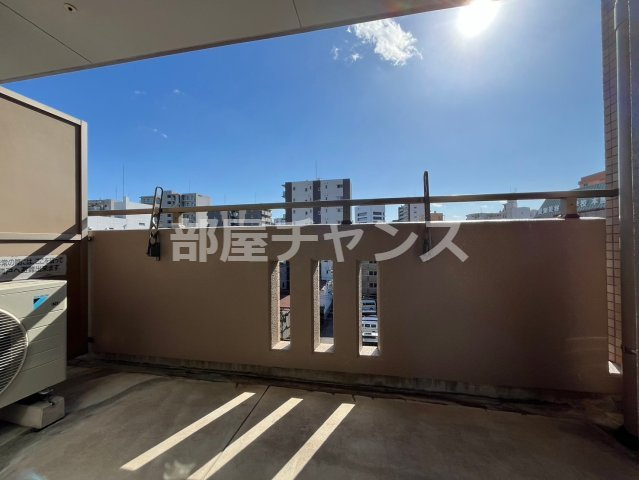 新栄アーバンハイツのバルコニー