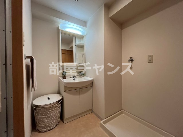新栄アーバンハイツの独立洗面台