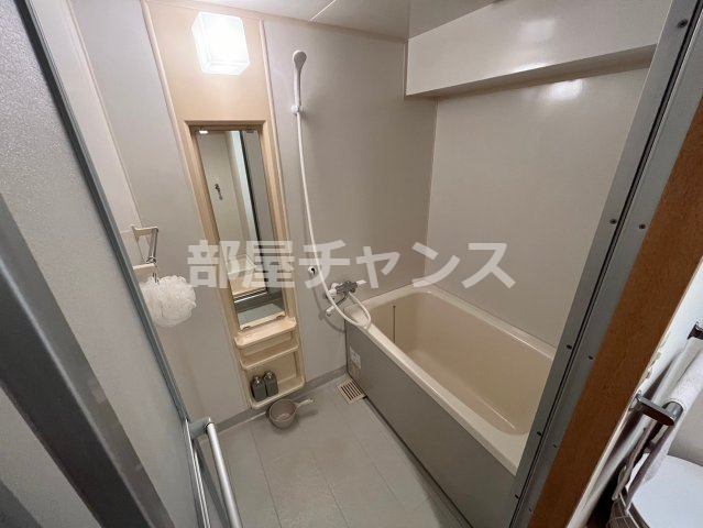 新栄アーバンハイツの浴室