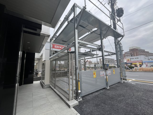 AELL OSAKA EASTのエントランス