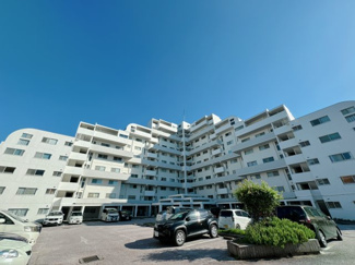 【外観】 | 【サンライフ名島】周辺落ち着いた環境、陽当たり・眺望良好で快適に過ごせます♪リフォーム完成いたしました♪是非ご内覧ください。