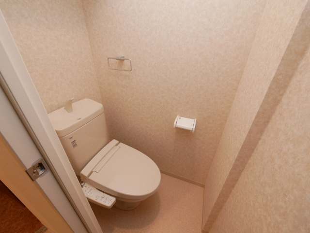 Luxe難波西Ⅲのトイレ
