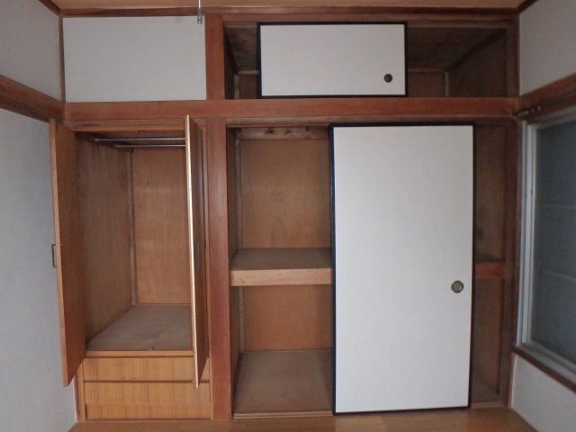 坂戸市芦山町中古戸建の収納