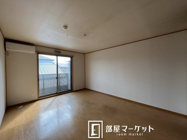 【居間・リビング】 | オラシオン駒場 | 同型タイプ