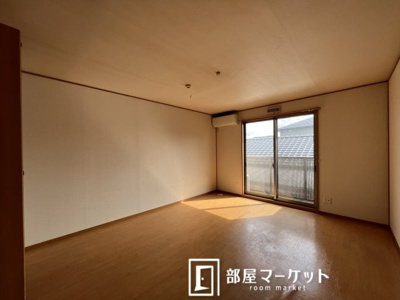 【居間・リビング】 | オラシオン駒場 | 同型タイプ