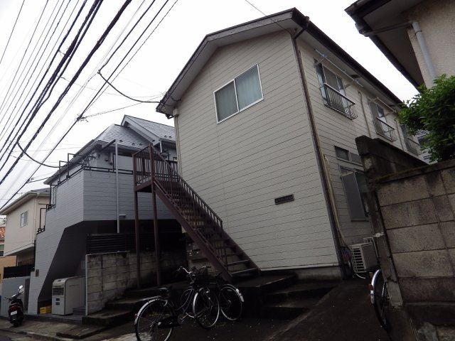 エステート白山の外観