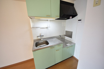 【キッチン】 | エミネンス住吉 | 別号室の写真になります。現況優先。