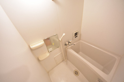 【浴室】 | エミネンス住吉 | 別号室の写真になります。現況優先。