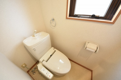 【トイレ】 | エミネンス住吉 | 別号室の写真になります。現況優先。