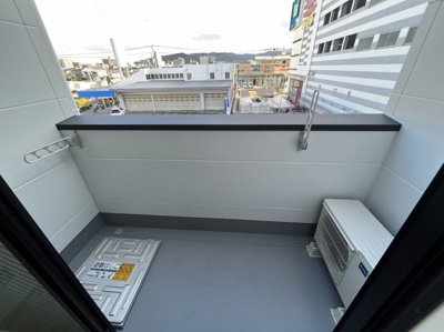 【バルコニー】 | アリビオ野間大池 | 別号室の写真になります。現況優先。
