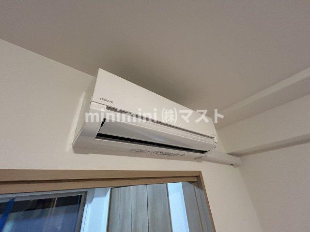 スプランディッド弁天町の洋室