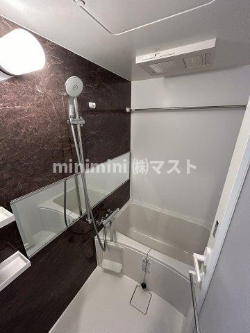 スプランディッド弁天町の浴室