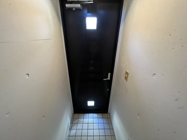 スーペリア上筒井の玄関