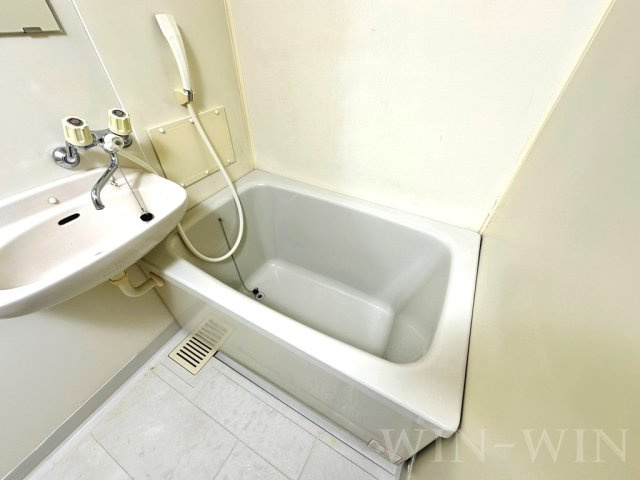 YMシャトーの浴室