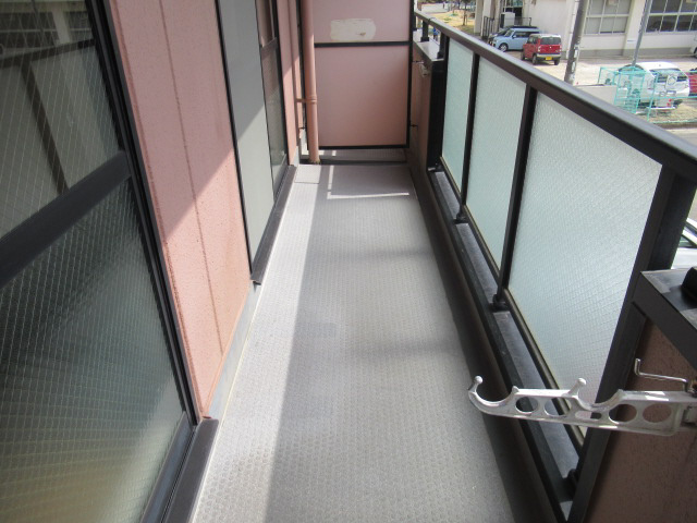 サンフラワー貴崎のバルコニー