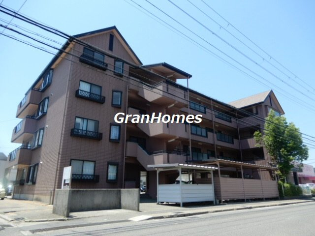 サンフラワー貴崎の外観