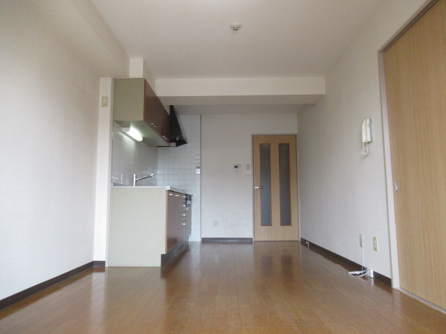 サンフラワー貴崎の居間・リビング