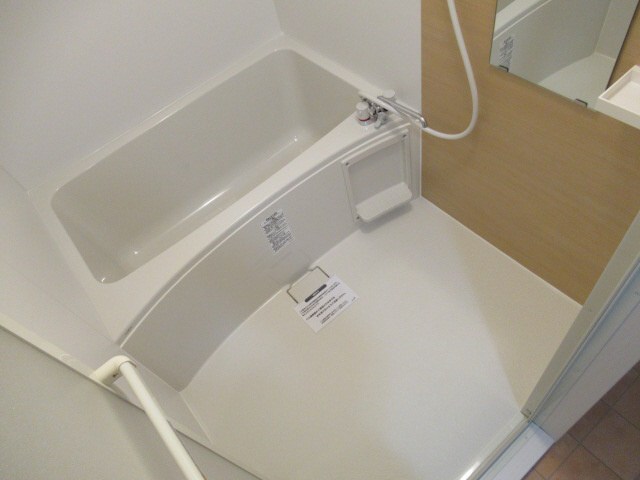 サンフラワー貴崎の浴室