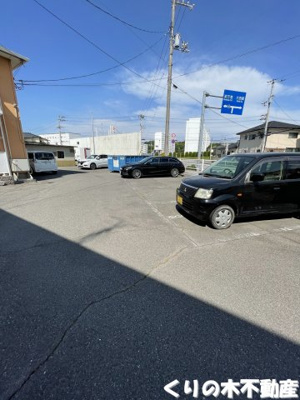 【駐車場】 | アネックス立岩　B棟 | カースペースがあります