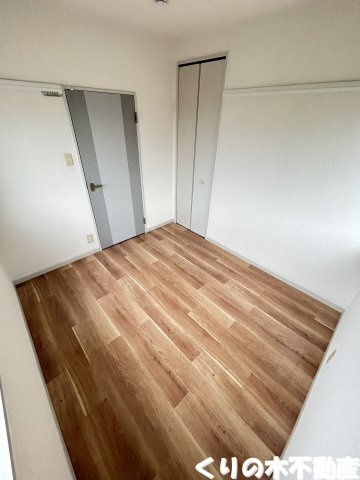 【寝室】 | アネックス立岩　B棟 | 使い勝手のいい寝室です