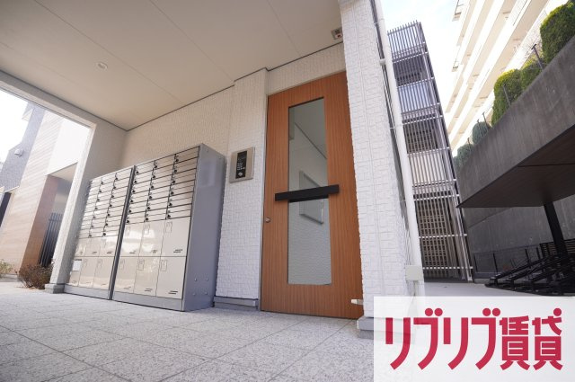 スカイグランデ新千葉のエントランス