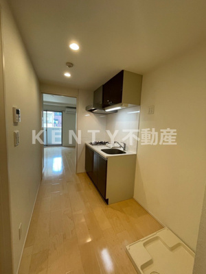 【ロビー】 | アットホームレジデンス | ゆとりのあるロビーです