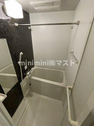 サムティ福島ヴィベンテの浴室