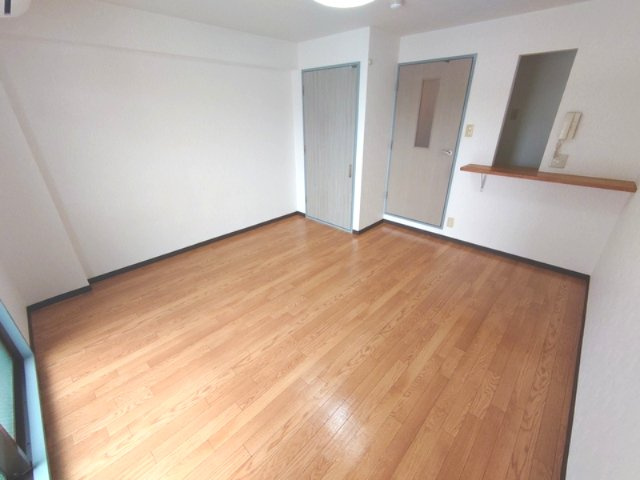 明るいお部屋です。