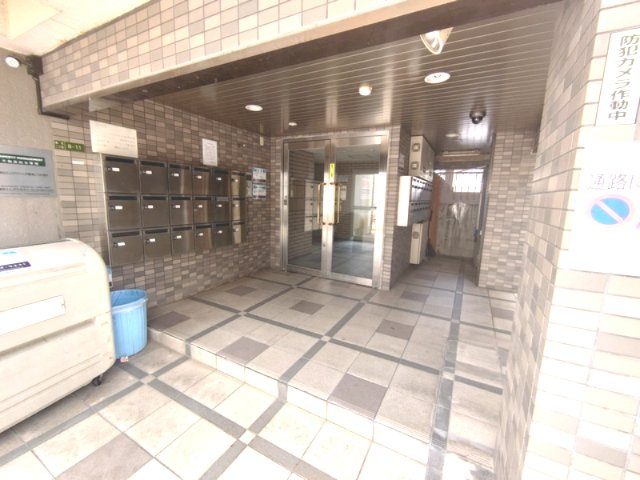 綺麗なエントランスです。