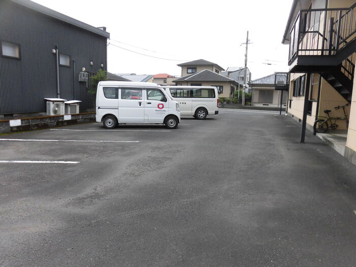 メゾン都原の駐車場|駐車場