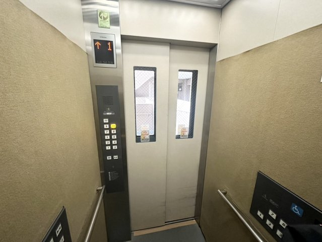 ライオンズガーデン柏木のその他共用部分|エレベーター