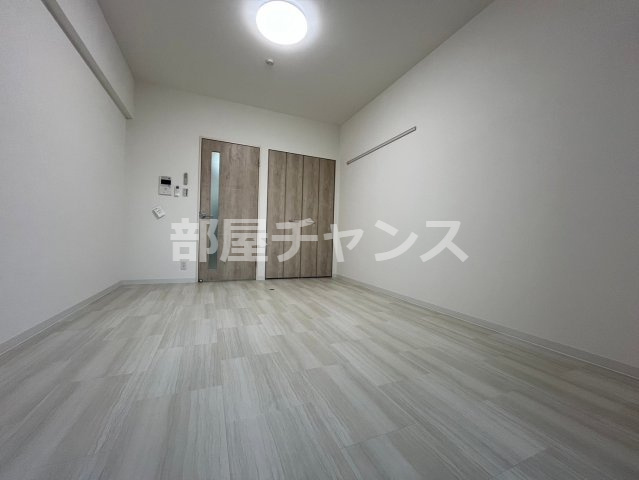 ウィステリアフロリバンダの洋室
