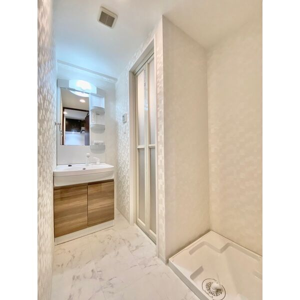 S-RESIDENCE大曽根駅前の独立洗面台