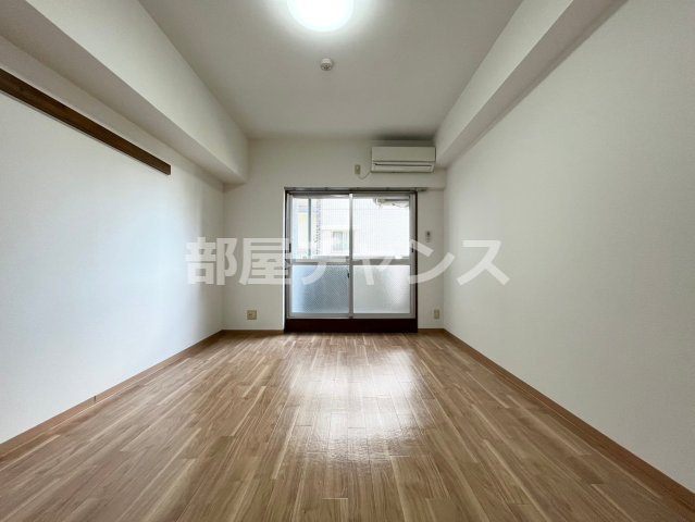 サンシャイン上前津の居間・リビング