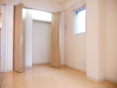 ソレイユ京都二条（旧UniE'terna四条大宮）の収納|クローゼット