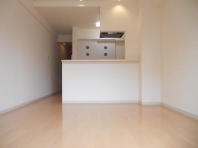 ソレイユ京都二条（旧UniE'terna四条大宮）の内装