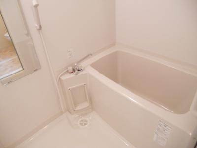 ソレイユ京都二条（旧UniE'terna四条大宮）の浴室|浴室