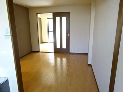 【居間・リビング】 | アルカサールミオ | リビング(北側から)