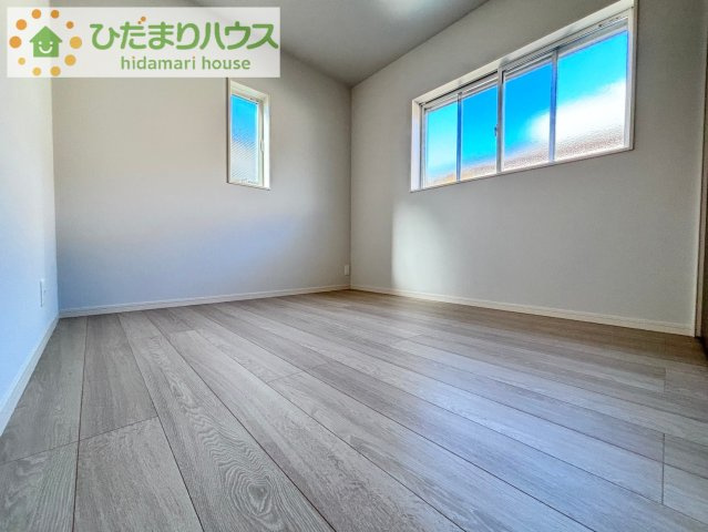 上尾市地頭方　新築未入居　スマート・ワン・シティ　02の洋室|5.2帖の洋室