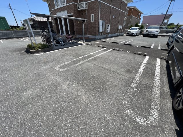 フォルストⅠの駐車場